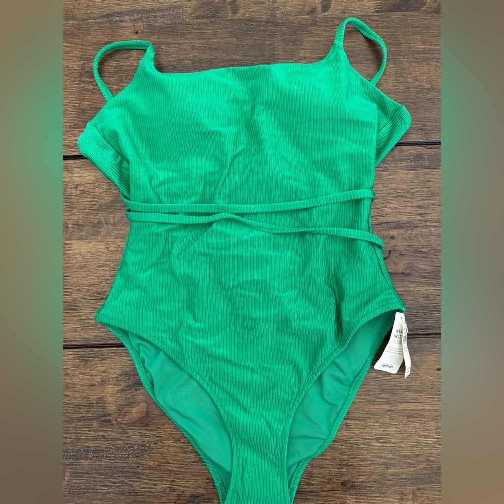 - Aerie NEW!